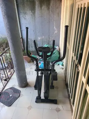 Photo - Reebok Exercise Bike