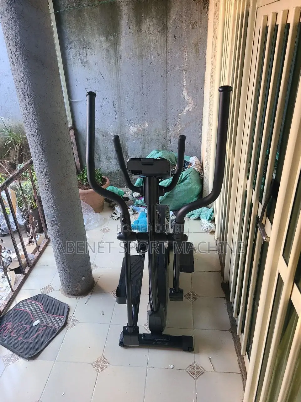 Reebok Exercise Bike