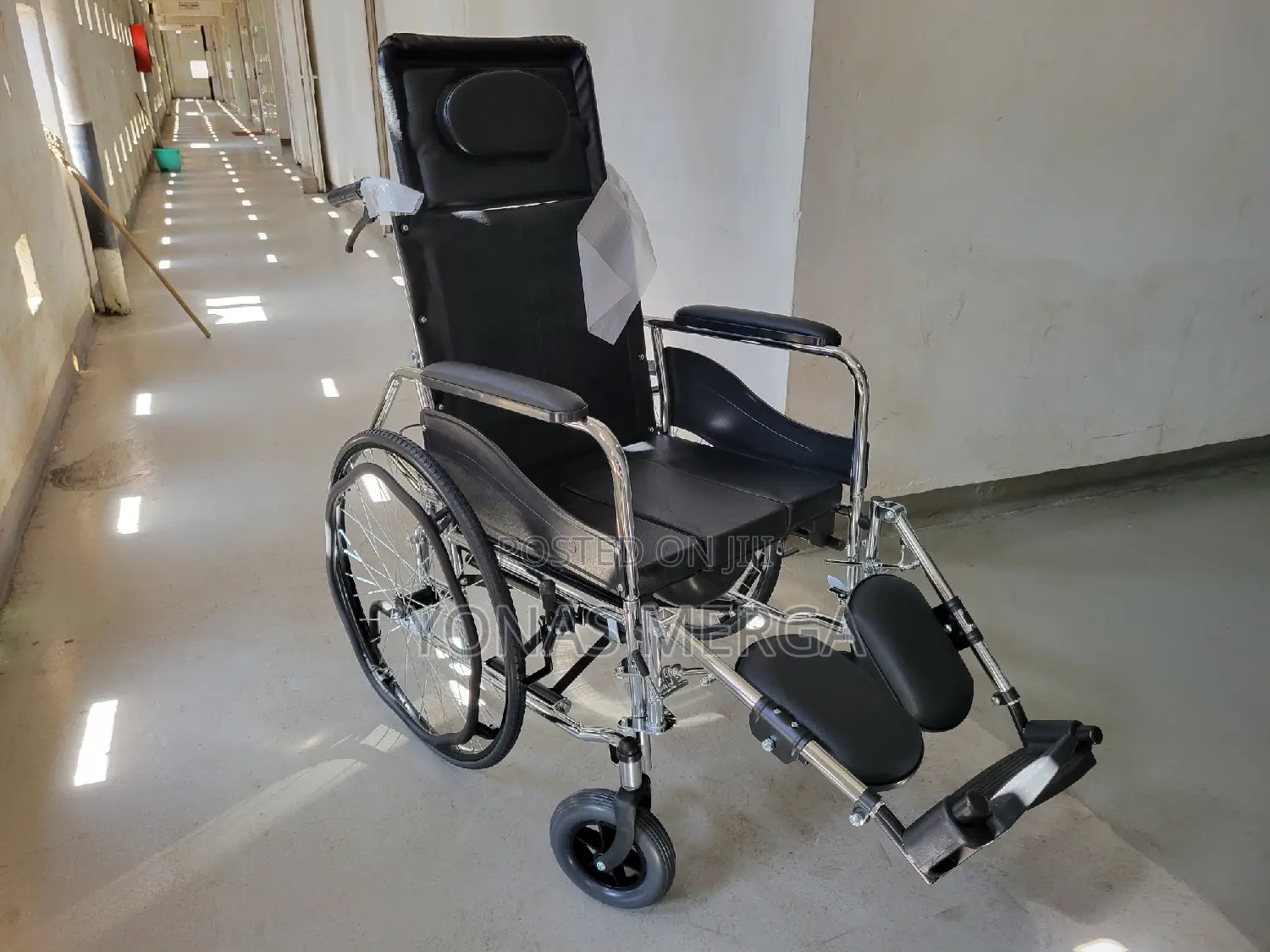 Wheelchair讓toilet Wheelchairs乘with Reclining Backrest