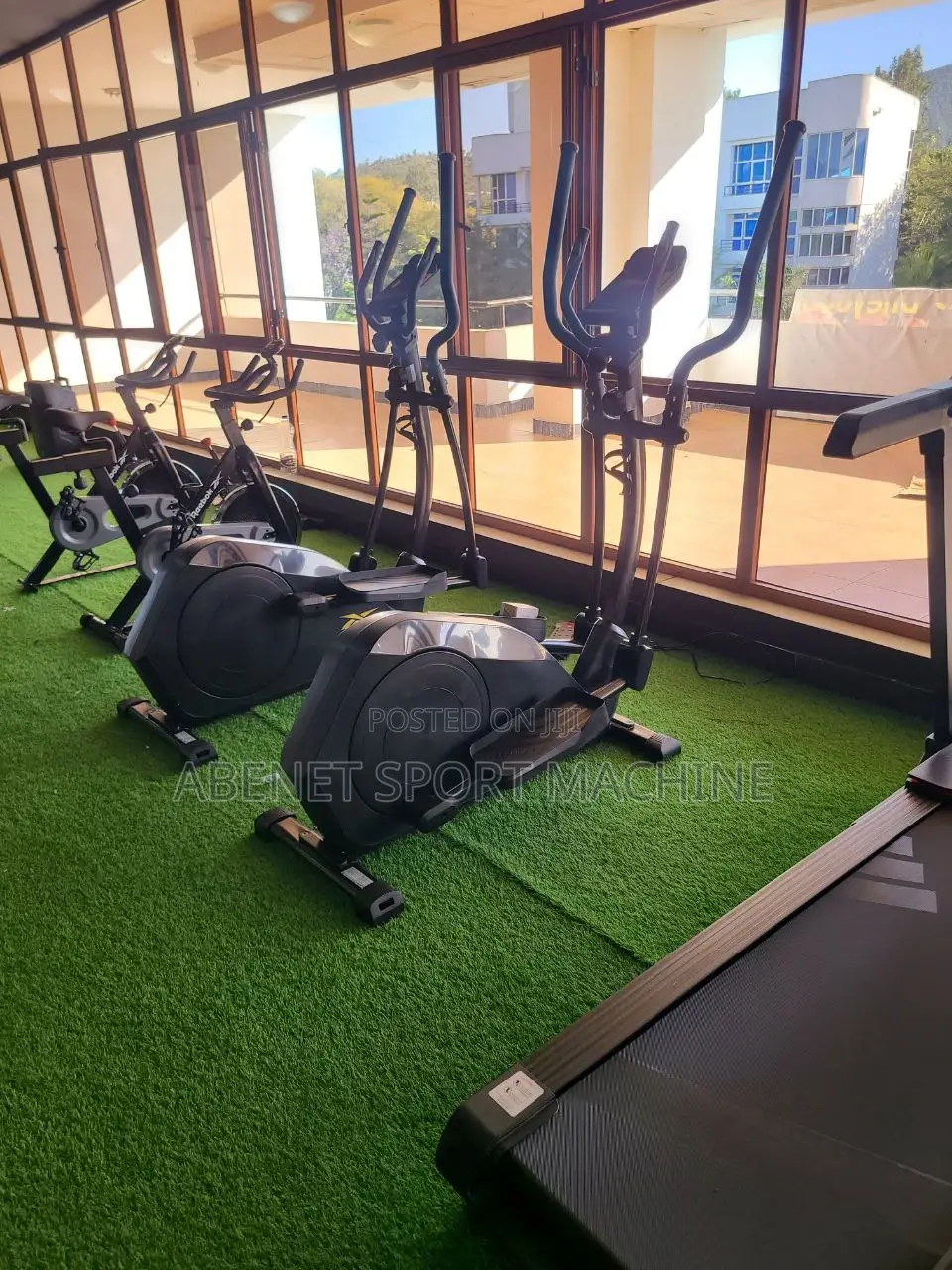 ዘመናዊ የreebok ድርጅት Cross Trainer Exercise Bikes