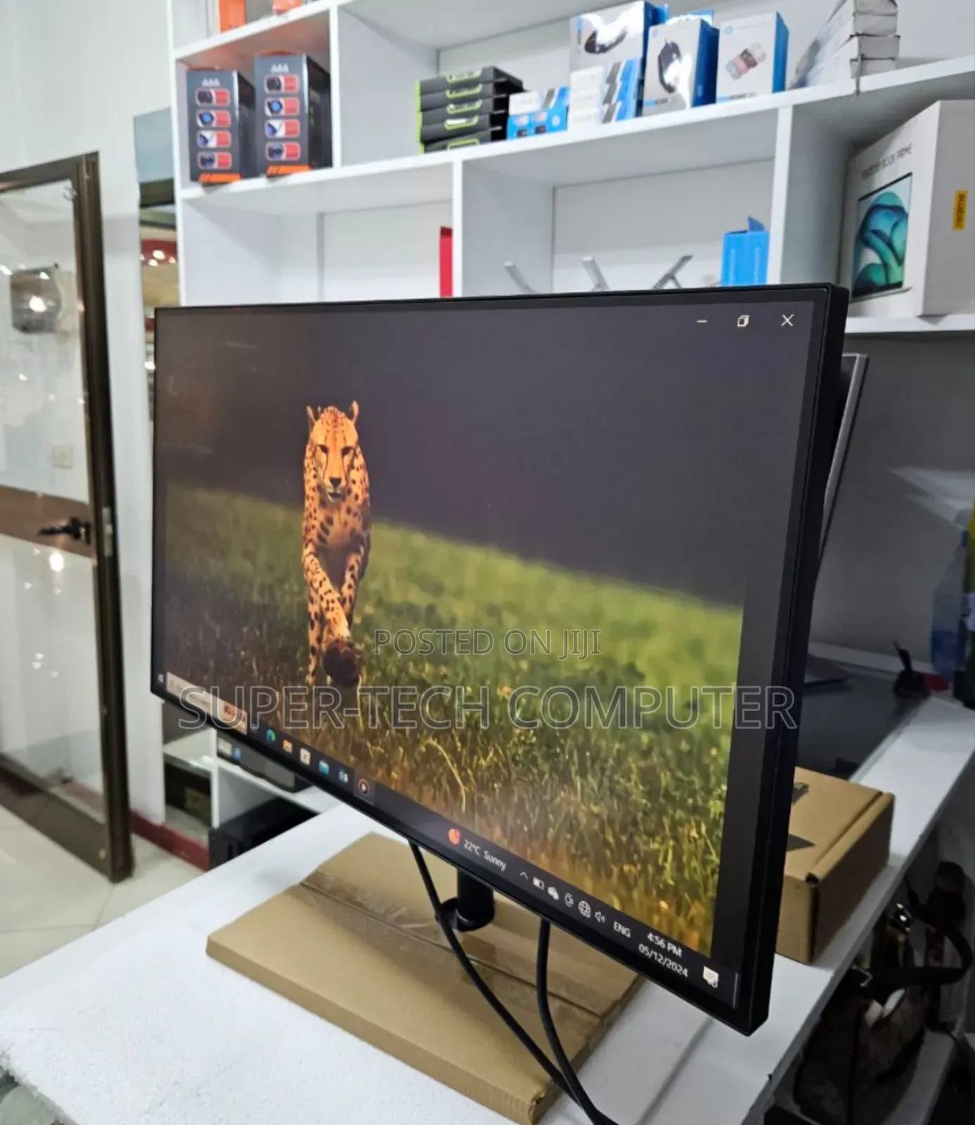 Lenovo Two K Resolution Frameless Monitor