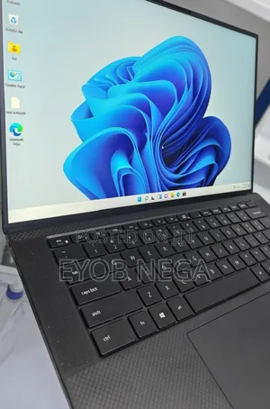 Photo - New Laptop Dell Precision 5550 20GB Intel Core I7 SSD 512GB