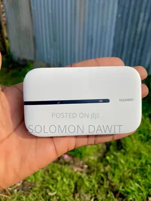 Photo - Huawel Router