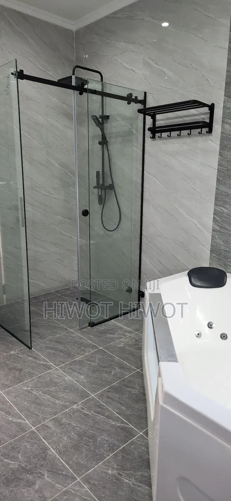 6bdrm House in Owner, Yeka for sale