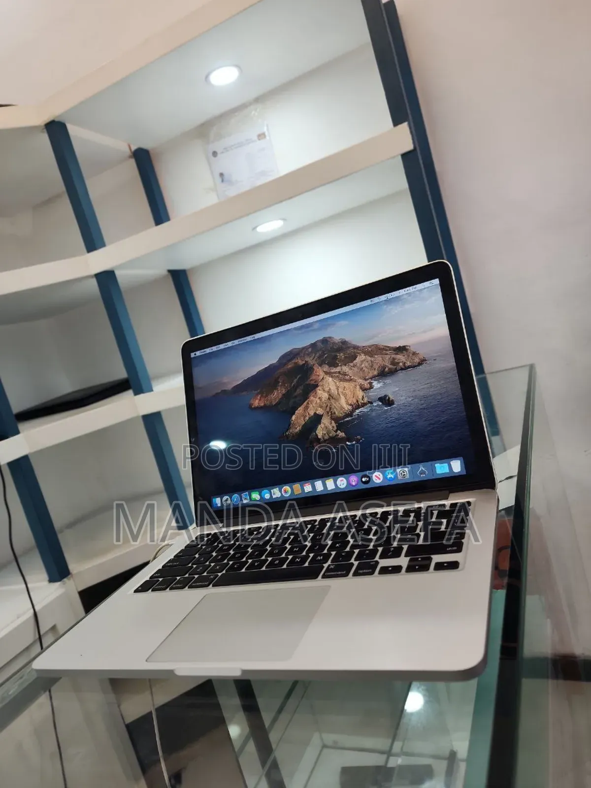 New Laptop Apple MacBook Pro 8GB Intel Core I5 SSD 512GB