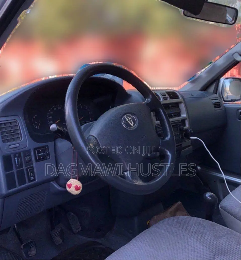 Toyota Grand HiAce 2008 Silver