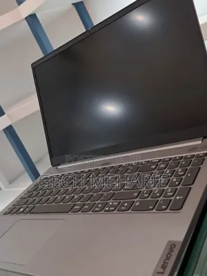 New Laptop Lenovo ThinkBook 13 16GB Intel Core I7 SSD 512GB