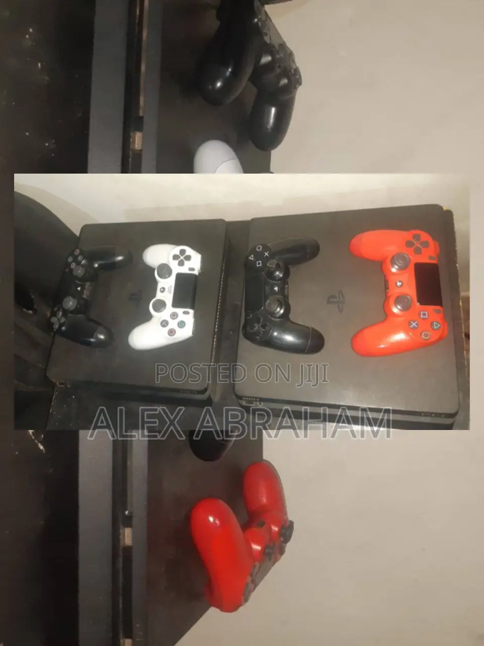 PS4 (Play Station 4)