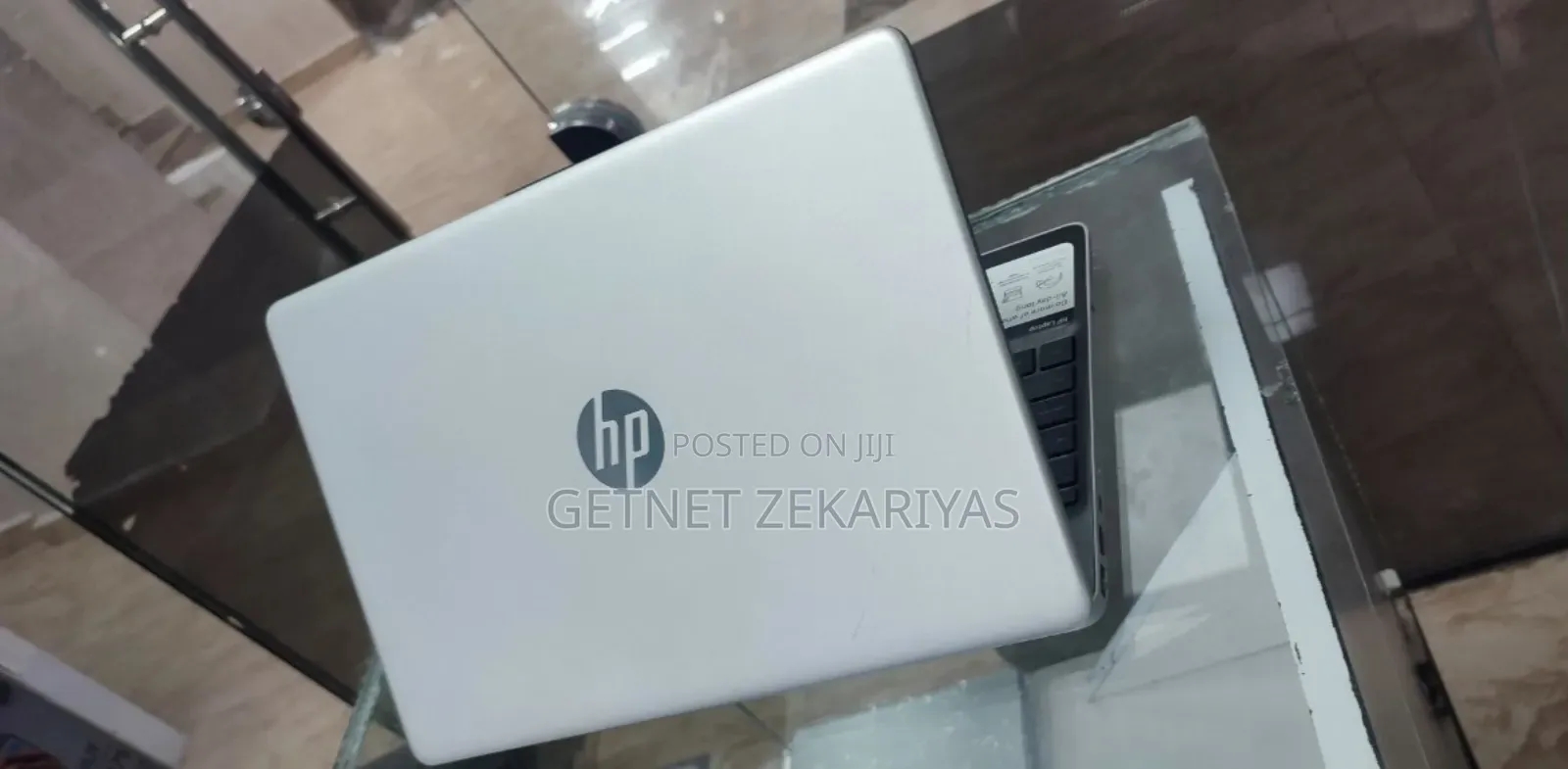 New Laptop HP Stream Notebook 8GB Intel Core I7 HDD+SSD 256GB