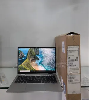 New Laptop HP EliteBook 830 16GB Intel Core I5 SSD 1T