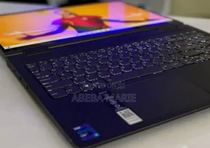 New Laptop Lenovo Yoga 9i 12GB Intel Core I7 SSD 512GB