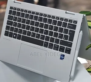 Photo - New Laptop HP EliteBook 830 16GB Intel Core I5 SSD 1T