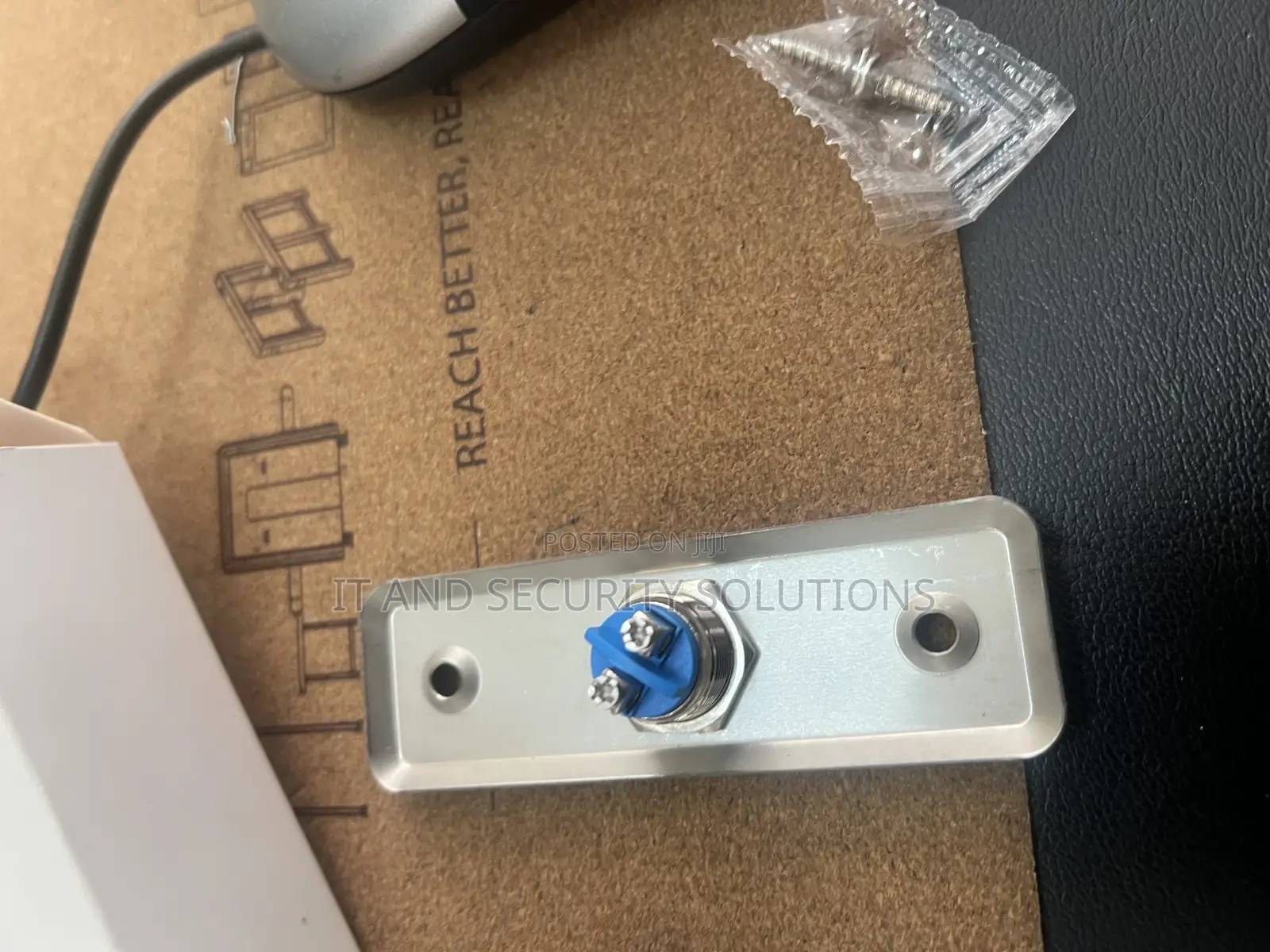 Simple Stainless Exit Button for Access Control