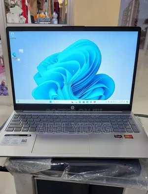 New Laptop HP Stream Notebook 8GB AMD Ryzen 5 SSD 512GB