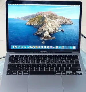 Photo - New Laptop Apple MacBook Air 2020 16GB Intel Core I7 SSD 512GB