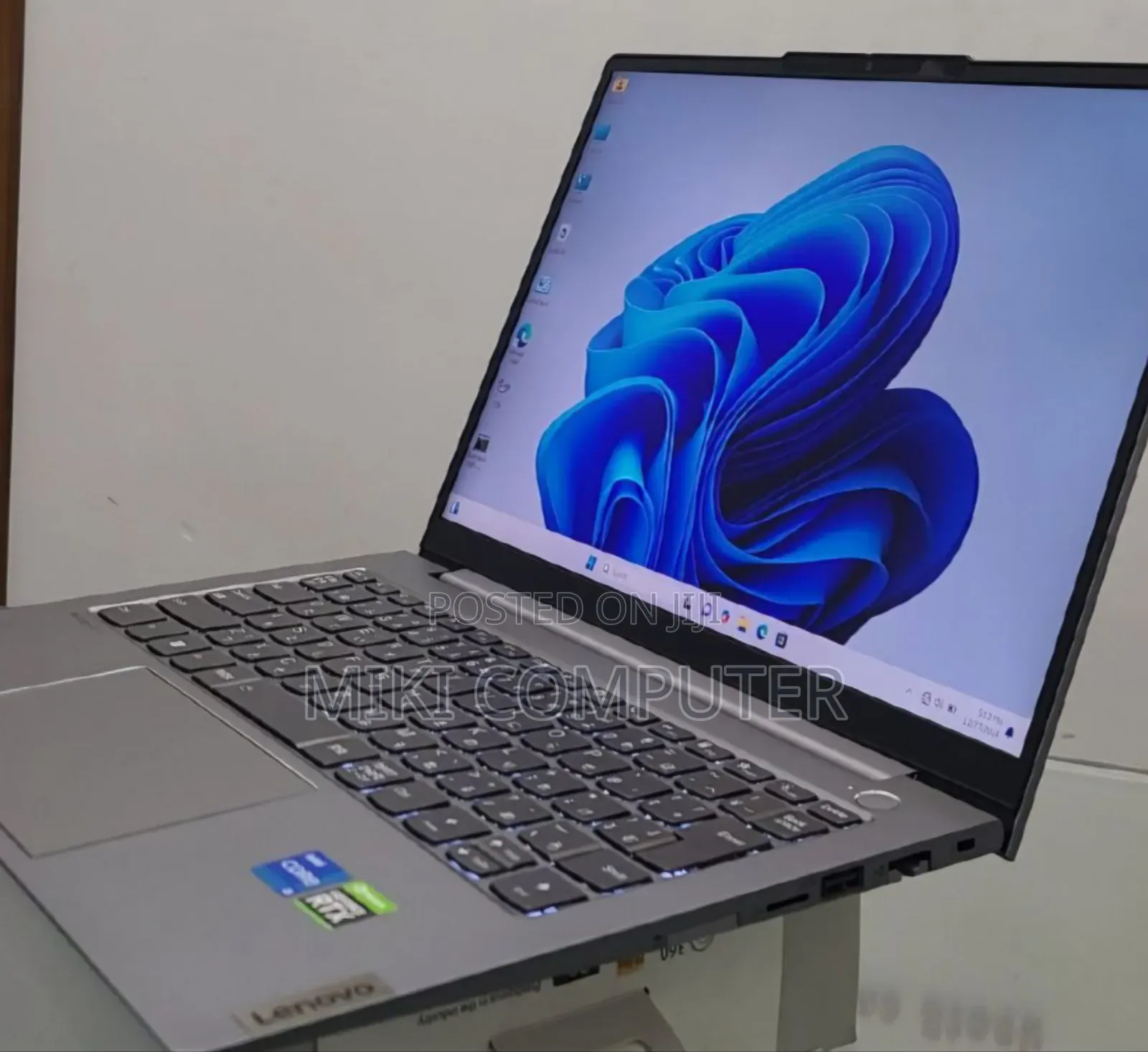 New Laptop Lenovo ThinkBook 15 16GB Intel Core I5 SSD 512GB