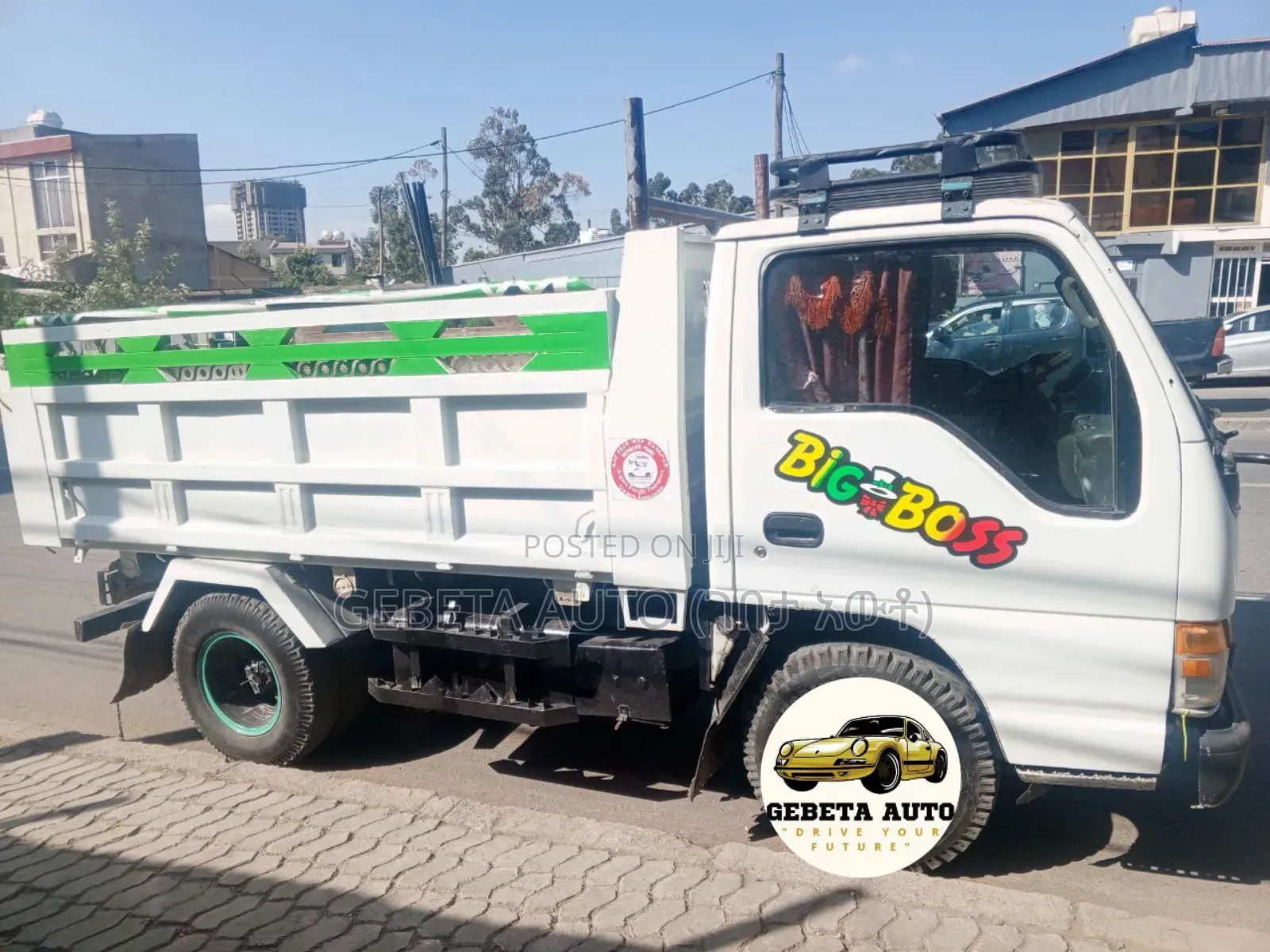 Isuzu Gelbach ገልባጭ