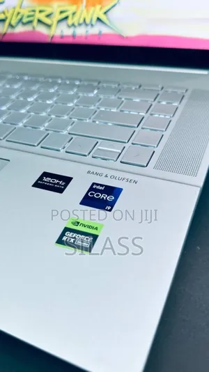 New Laptop HP Envy Pro 16GB Intel Core I9 SSD 1T