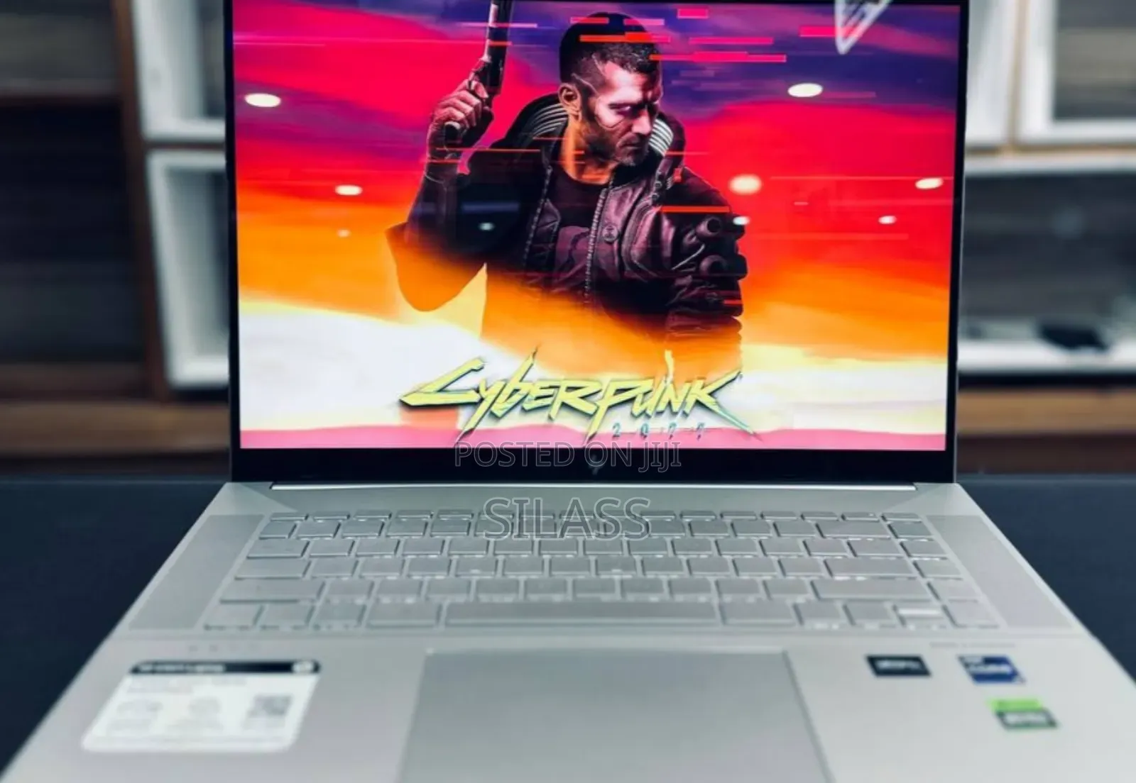 New Laptop HP Envy Pro 16GB Intel Core I9 SSD 1T