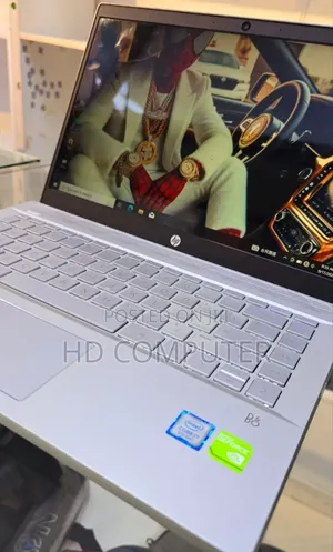 Photo - New Laptop HP Pavilion 15 16GB Intel Core I7 SSD 512GB