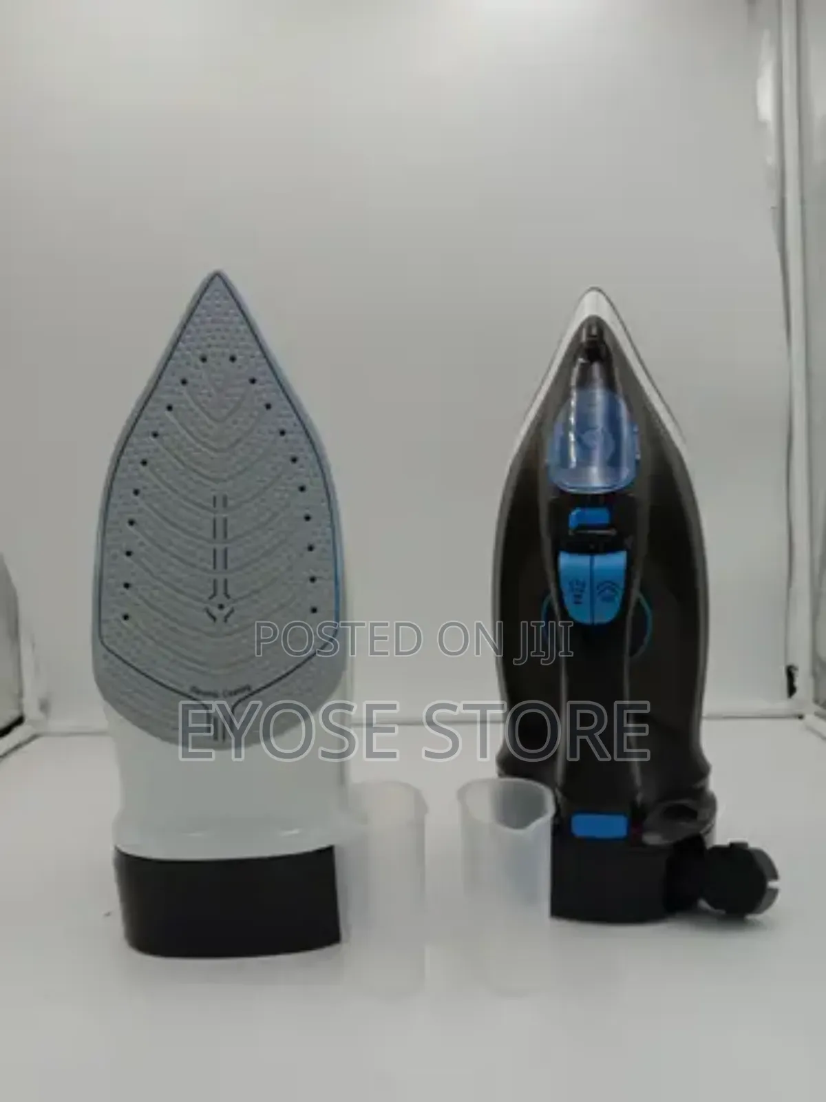  SAYONA  Electric Steam Iron