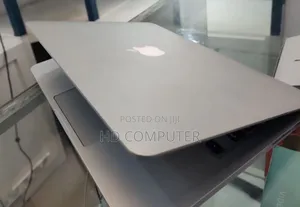 New Laptop Apple MacBook Pro 2013 8GB Intel Core I5 SSD 512GB