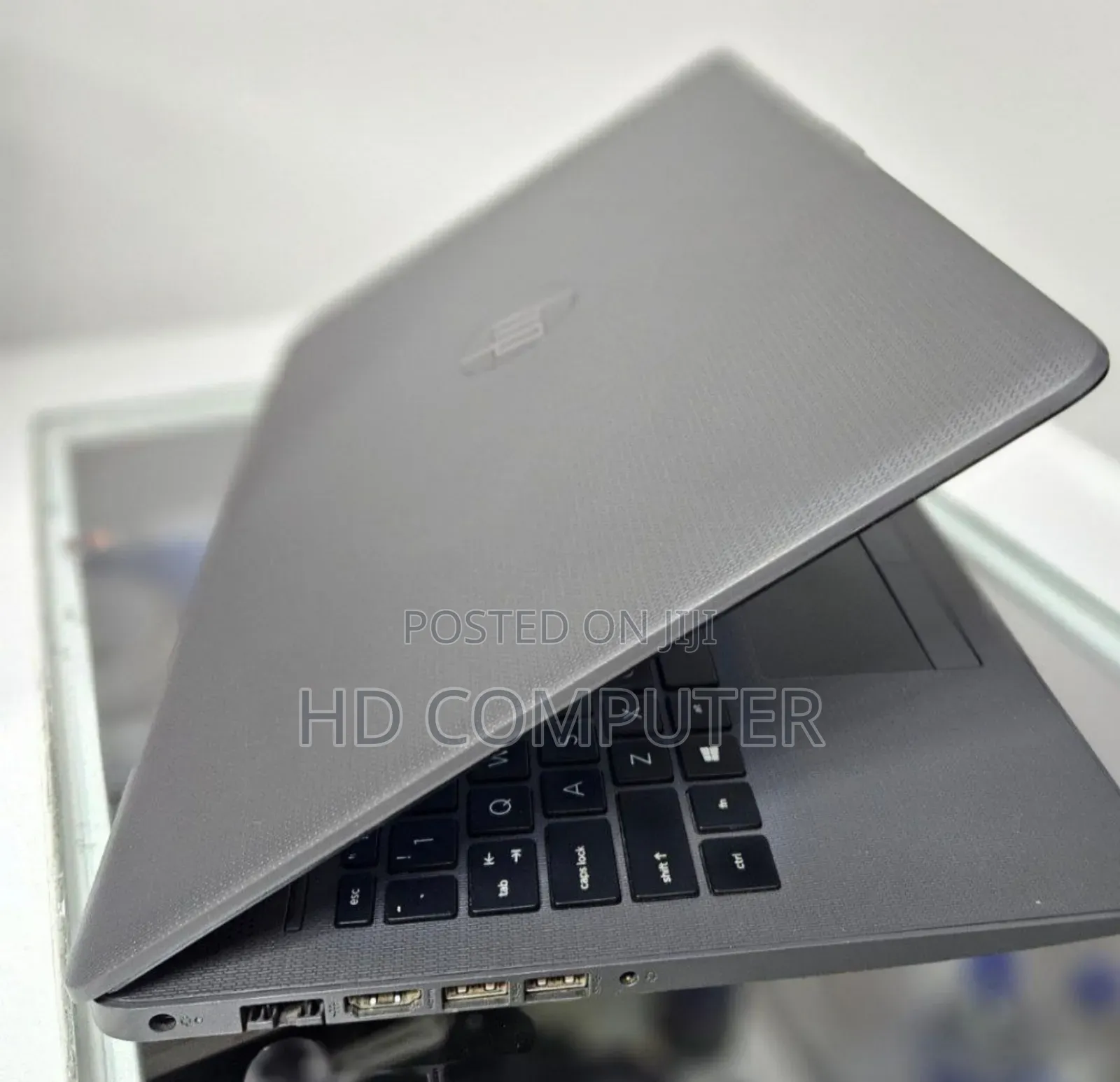 New Laptop HP Stream Notebook 4GB Intel Core I3 HDD 500GB