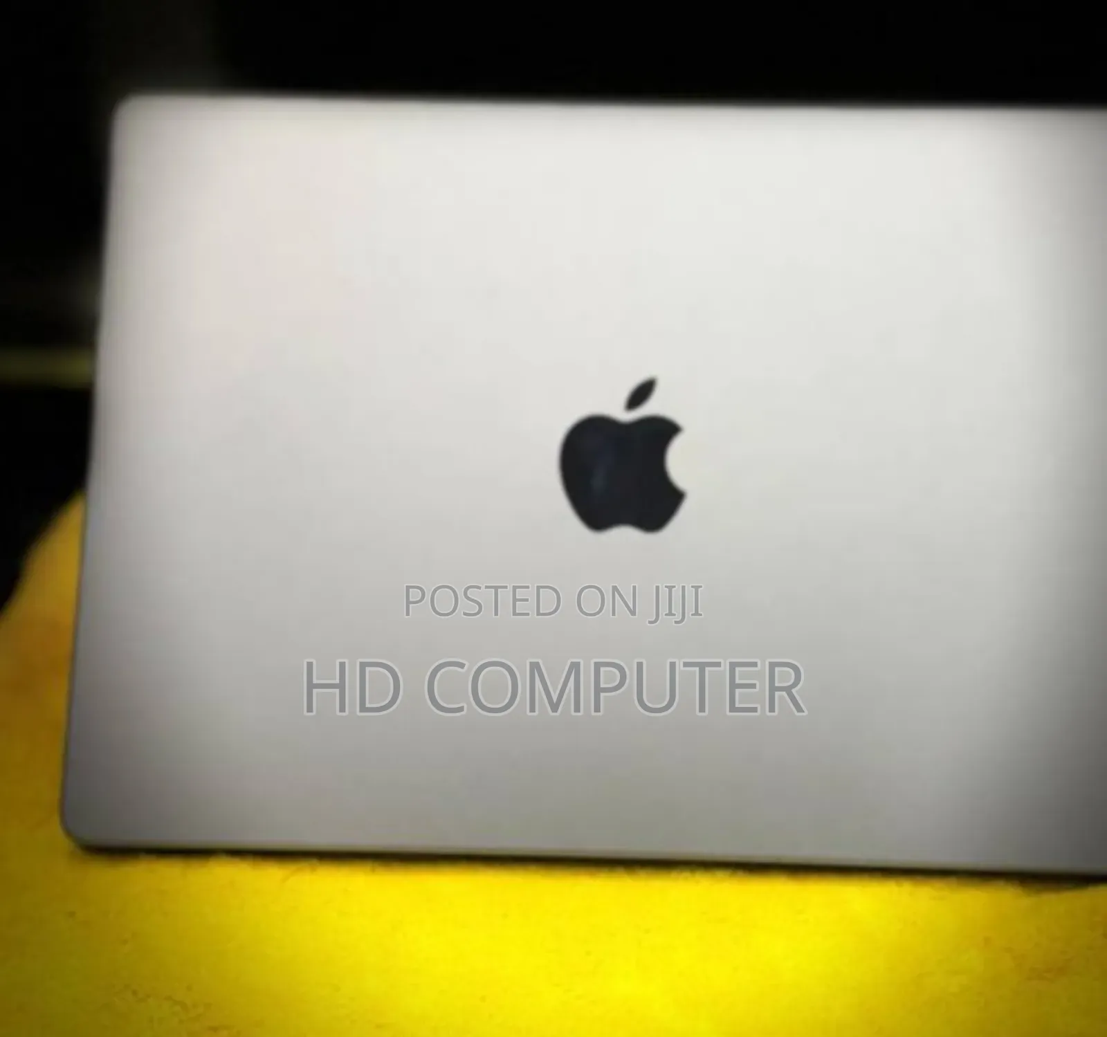 New Laptop Apple MacBook Air 2020 M1 8GB Apple M1 SSD 256GB