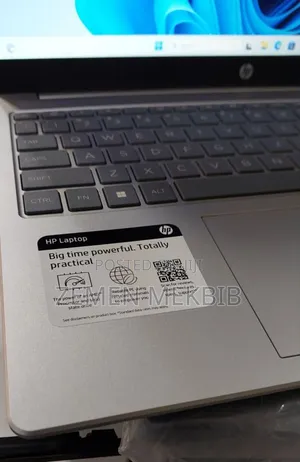 New Laptop HP Stream Notebook 8GB AMD Ryzen 5 SSD 512GB