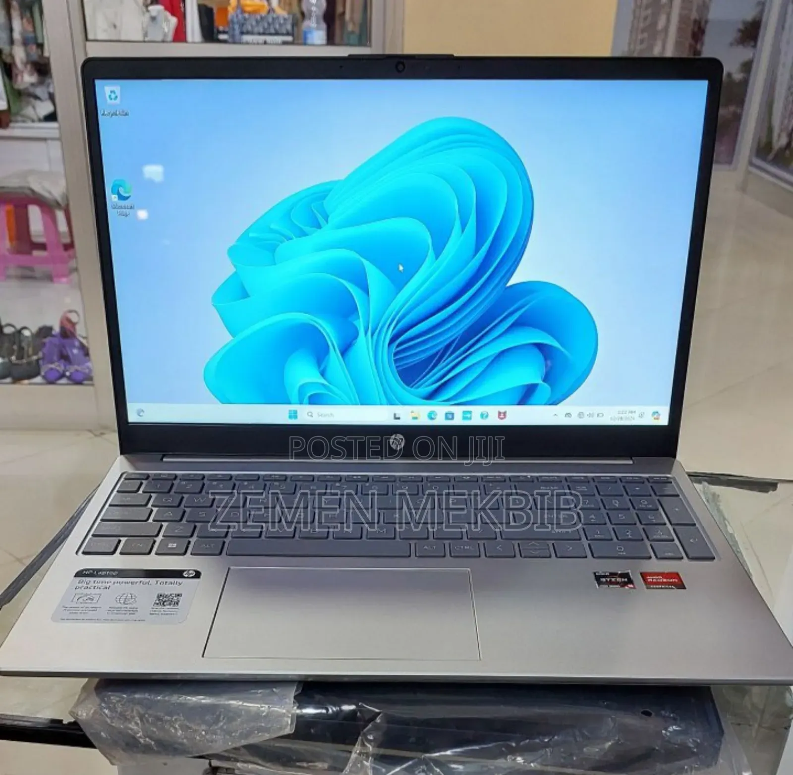 New Laptop HP Stream Notebook 8GB AMD Ryzen 5 SSD 512GB