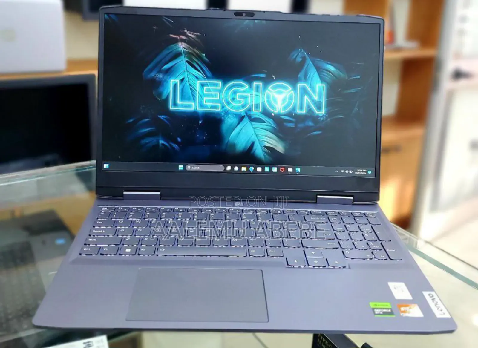 New Laptop Lenovo 16GB AMD Ryzen 7 SSD 512GB