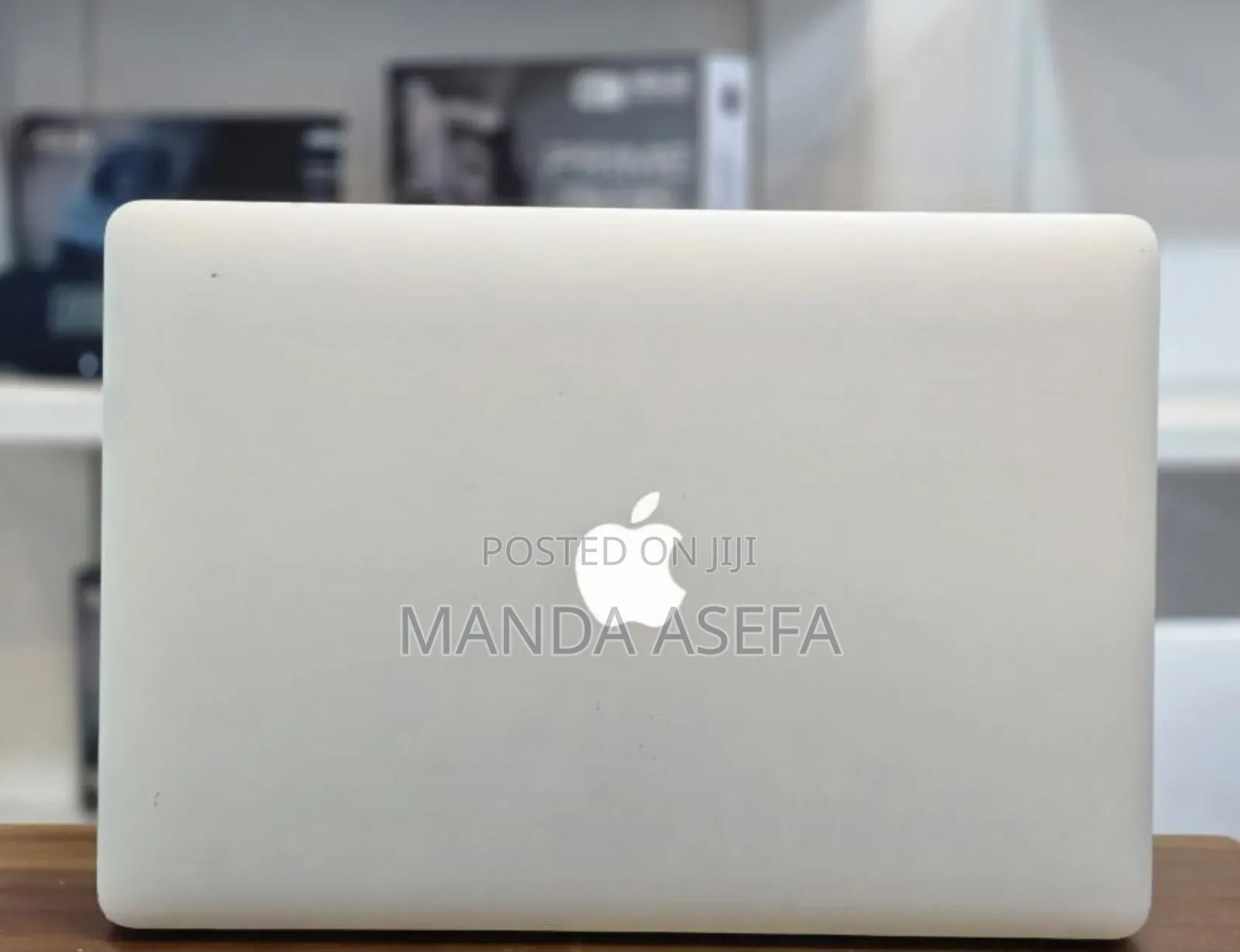 New Laptop Apple MacBook Pro 2015 16GB Intel Core I7 SSD 512GB