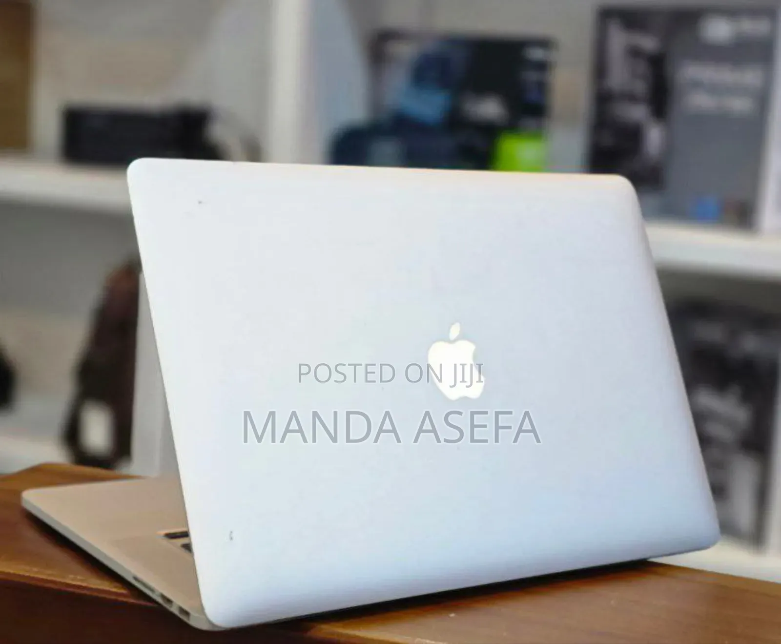 New Laptop Apple MacBook Pro 2015 16GB Intel Core I7 SSD 512GB