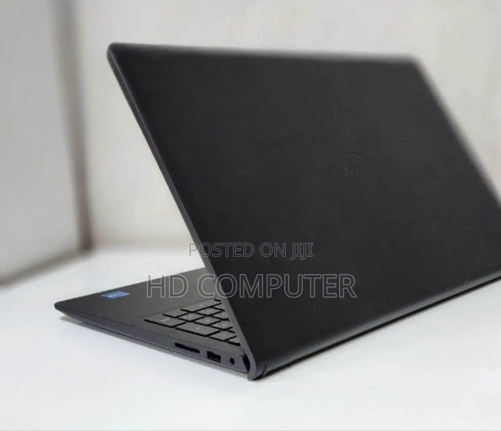 New Laptop Dell Inspiron 15 8GB Intel Core I5 SSD 512GB