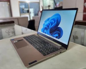 New Laptop Lenovo Ideapad 3 8GB Intel Core I3 SSD 256GB