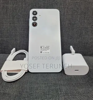 Photo - New Samsung Galaxy A16 256 GB Silver