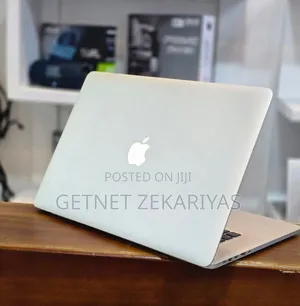 New Laptop Apple MacBook Pro 2015 16GB Intel Core I7 SSD 512GB