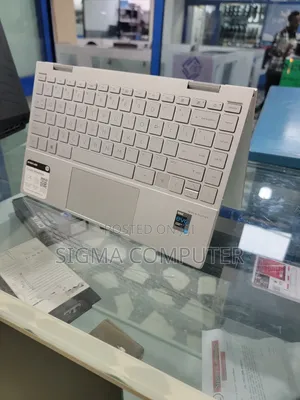 New Laptop HP Envy X360 8GB Intel Core I7 SSD 512GB