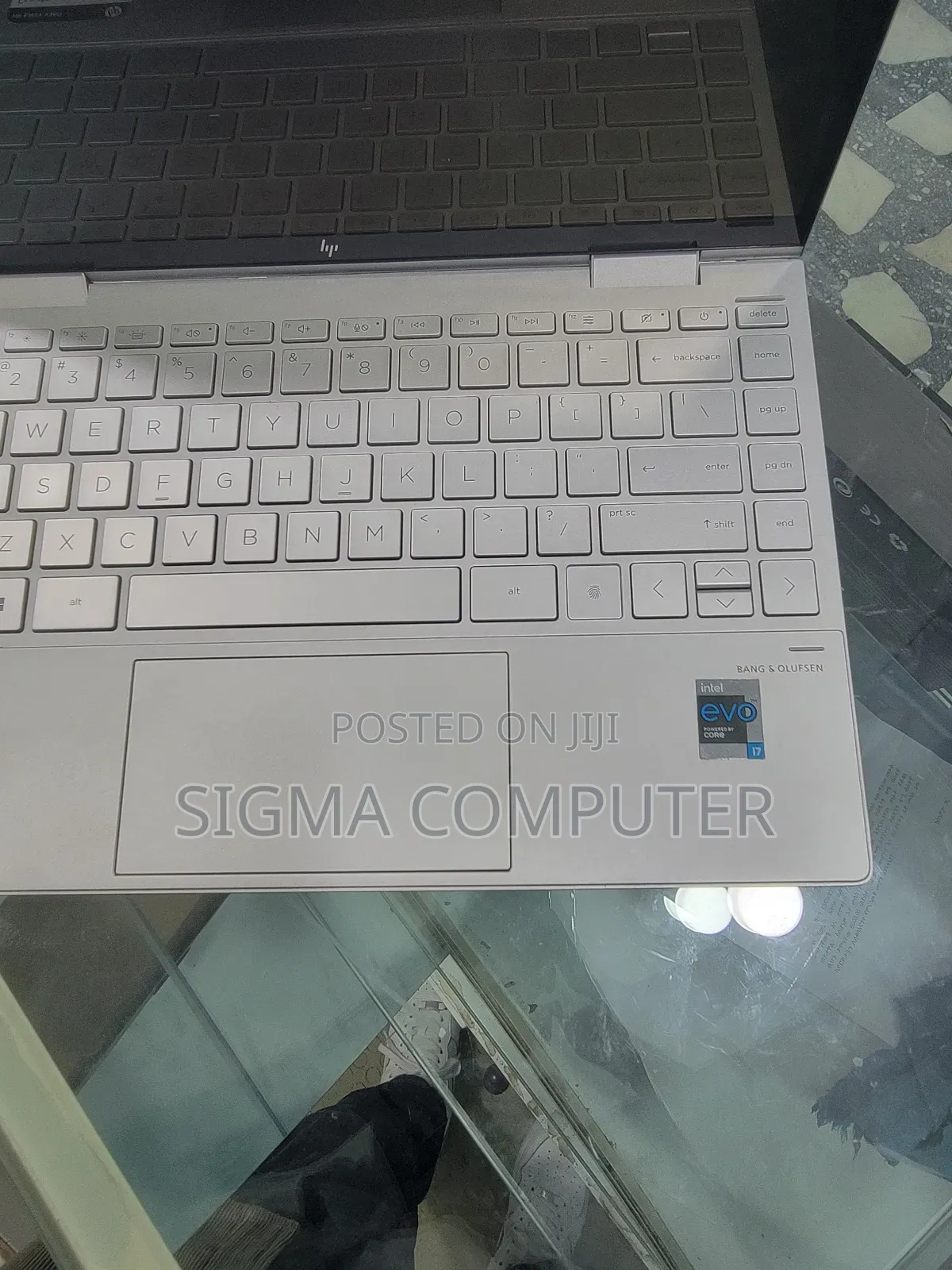 New Laptop HP Envy X360 8GB Intel Core I7 SSD 512GB