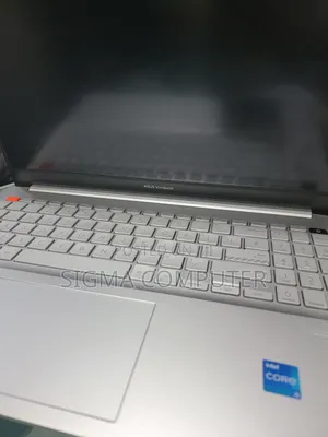 Photo - New Laptop Asus VivoBook 15 X505BA 16GB Intel Core I5 SSD 512GB