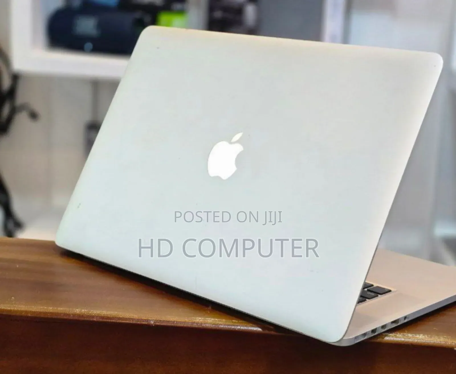 New Laptop Apple MacBook Pro 2015 16GB Intel Core I7 SSD 512GB