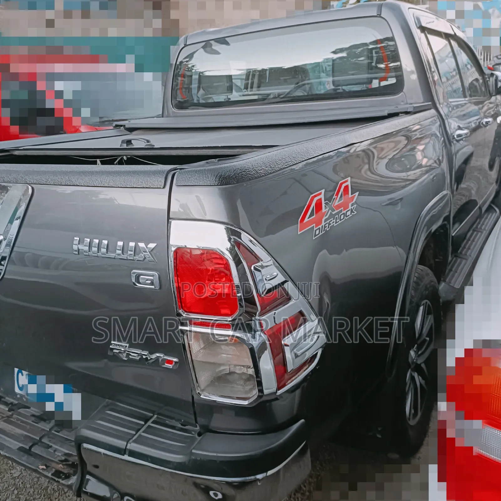 Toyota Hilux 2016 Gray