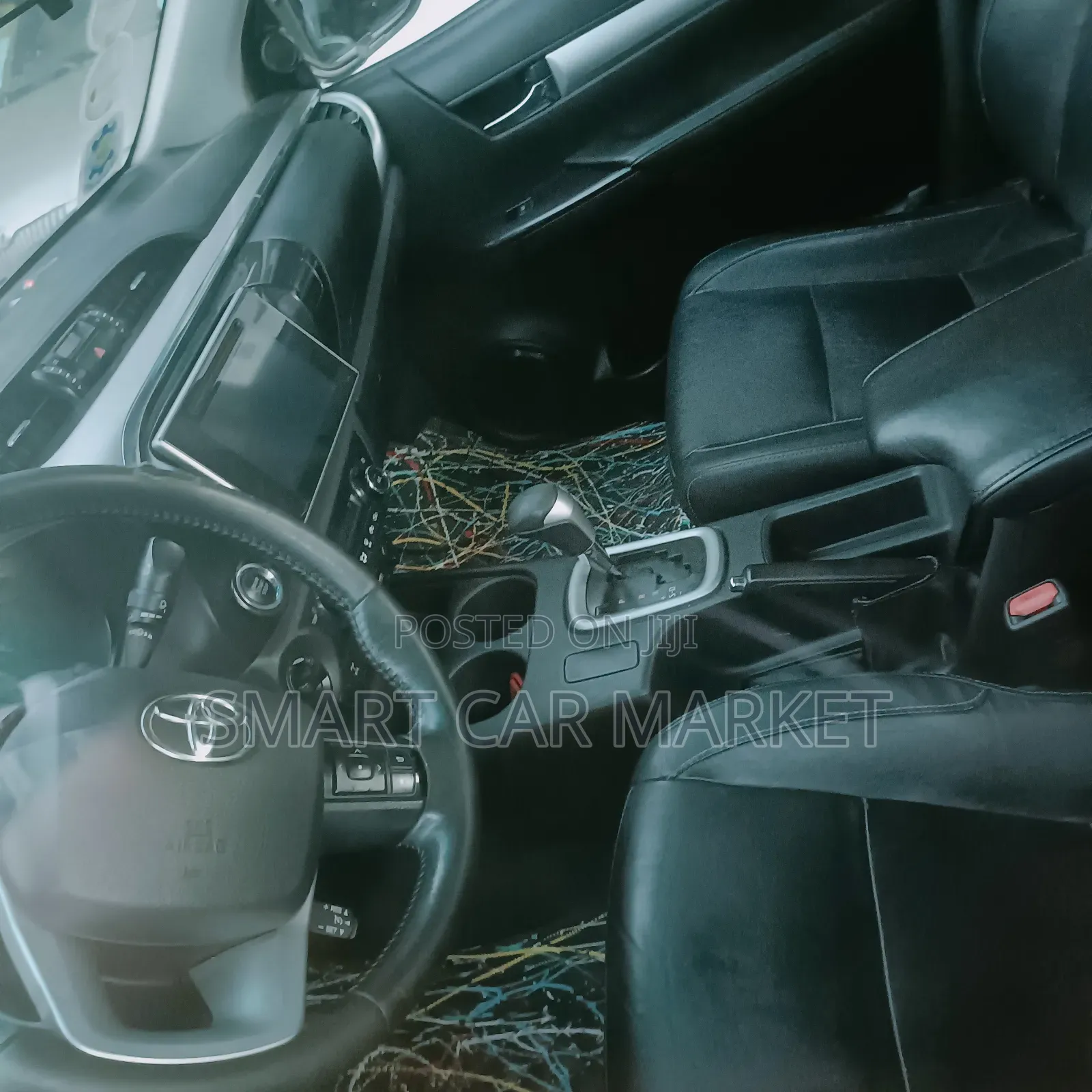 Toyota Hilux 2016 Gray