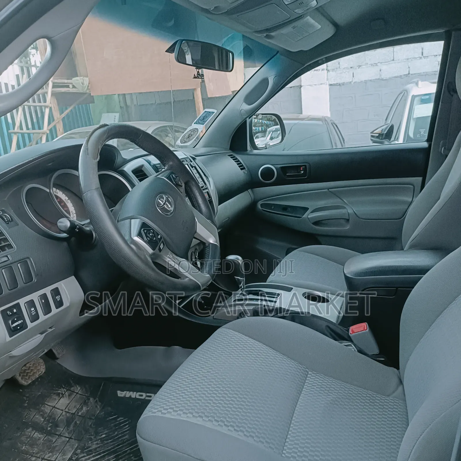 Toyota Tacoma 2015 Brown