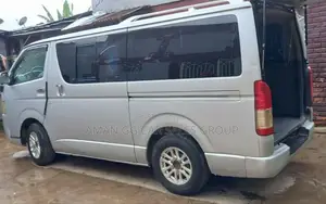 Toyota HiAce 2007 Silver