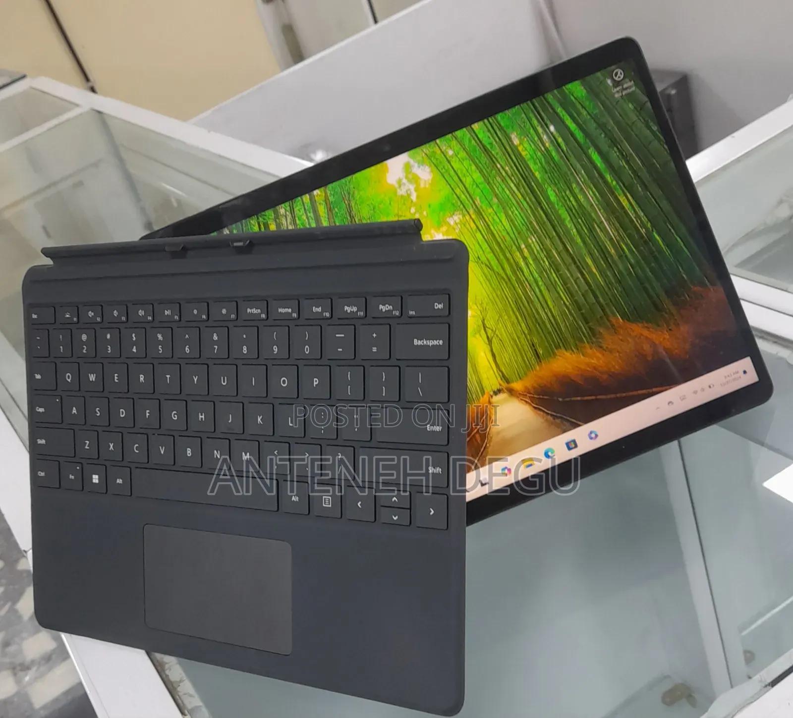 New Laptop Microsoft Surface Pro 9 16GB Intel Core I5 SSD 256GB