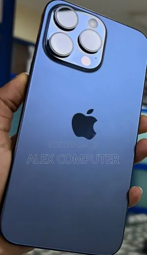 New Apple iPhone 15 Pro Max 256 GB