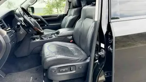 Land Cruiser Lx570 for Rent