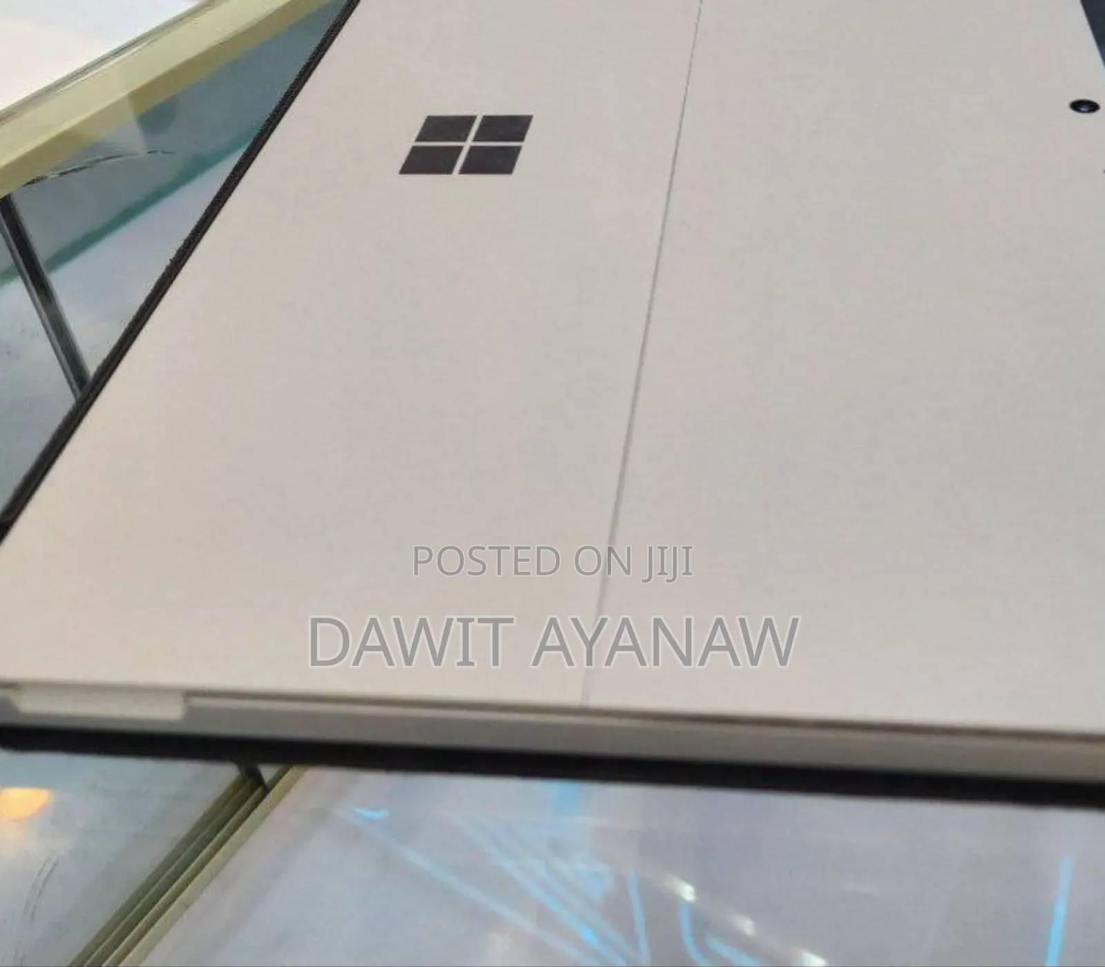 New Laptop Microsoft Surface Pro 7+ 12GB Intel Core I5 SSD 256GB