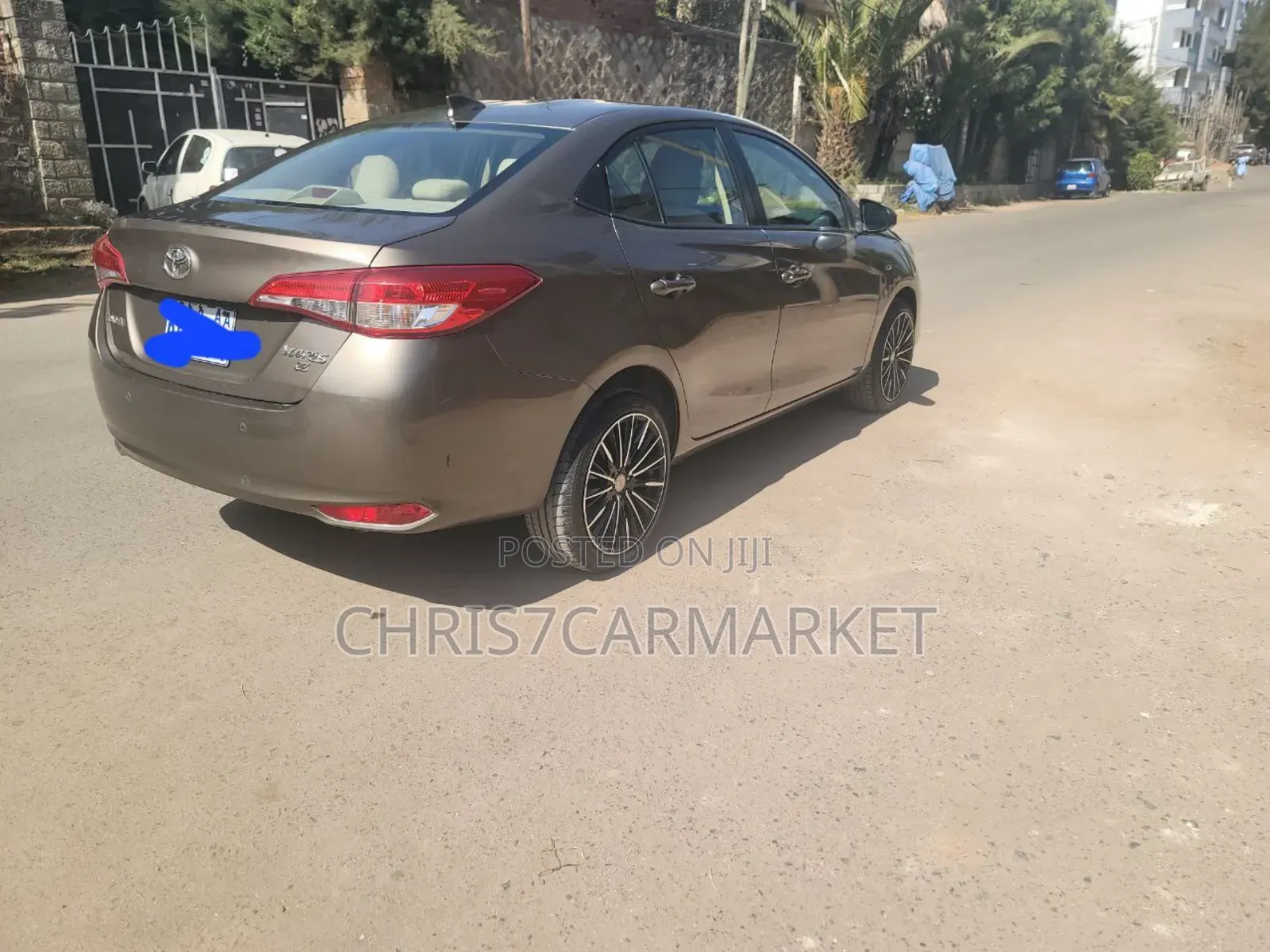 Toyota Yaris 2020 Brown